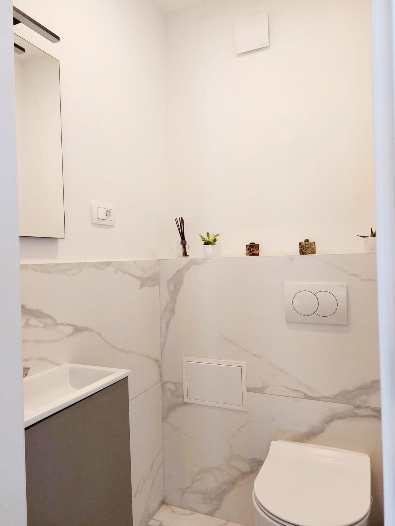 Comfort 2 Bedroom Apartment 10Min Walk From Center And Beach Split Exterior foto