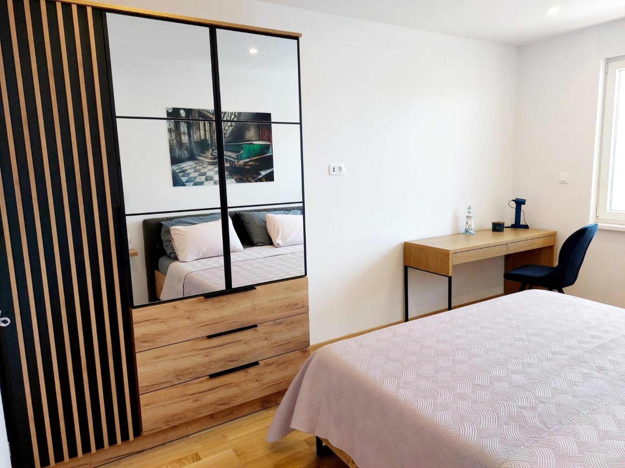 Comfort 2 Bedroom Apartment 10Min Walk From Center And Beach Split Exterior foto